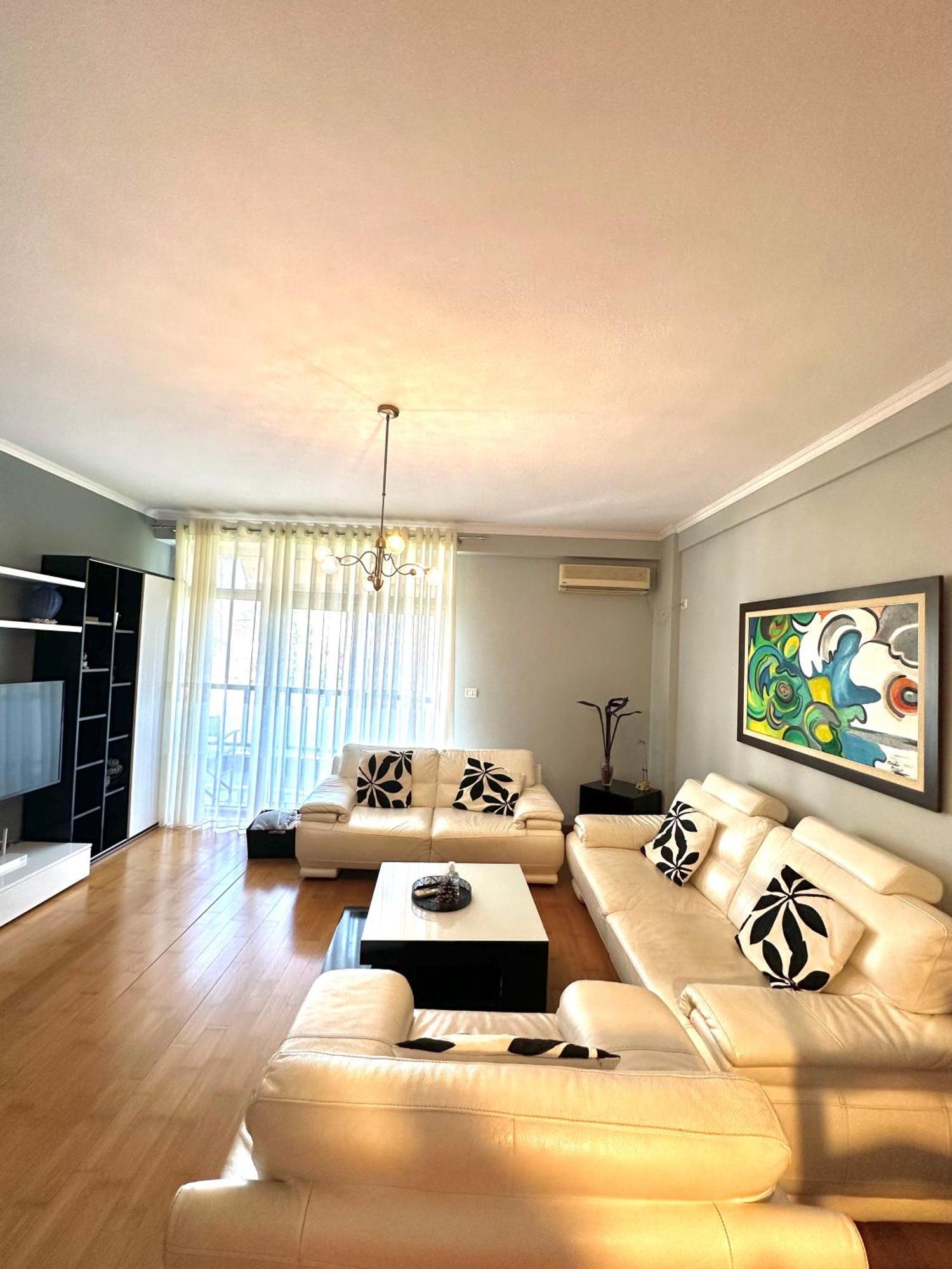Central Inn Home Tirana Exteriér fotografie